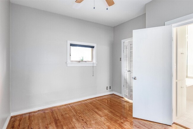 Building Photo - 1709 Missouri St