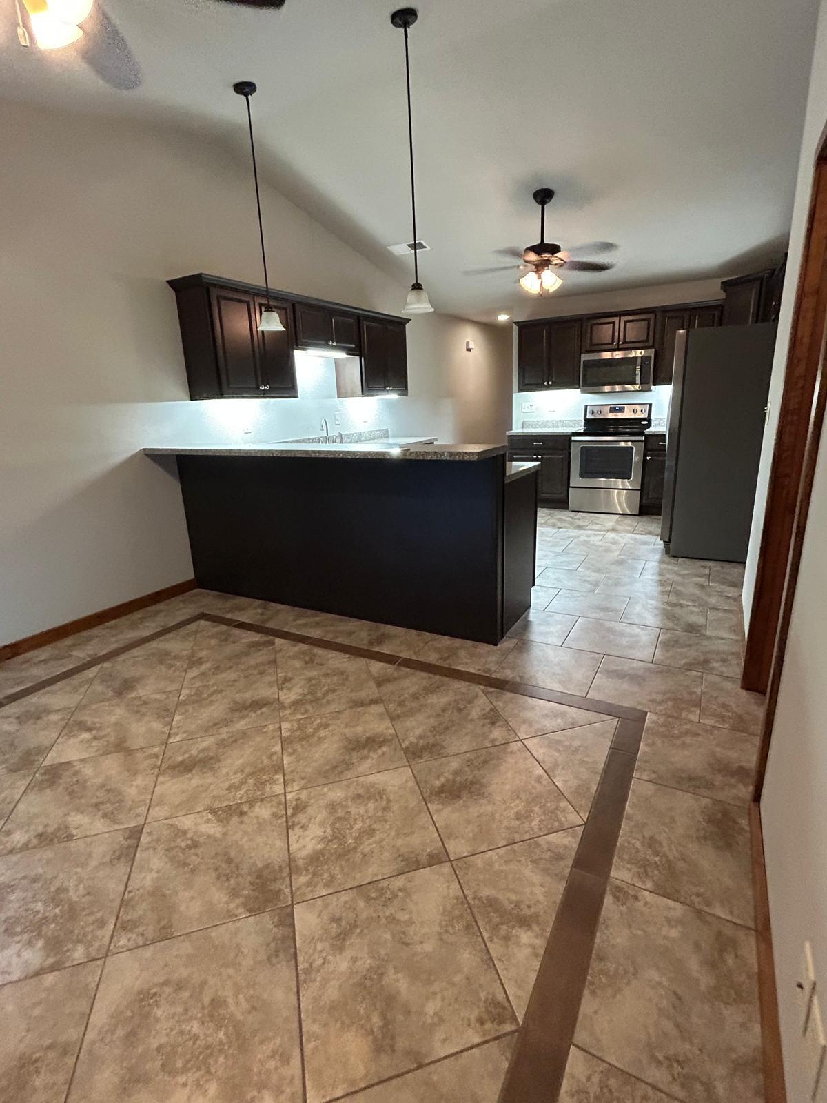 Building Photo - 105 Kula Ct
