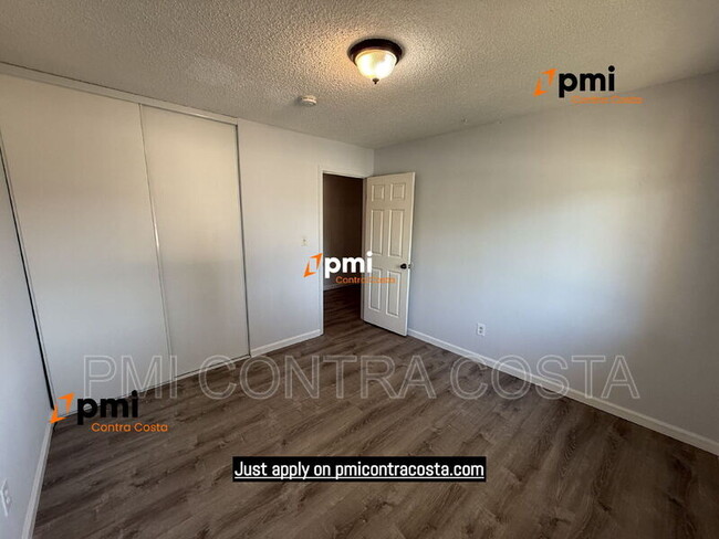 Building Photo - 1608 Norine Dr