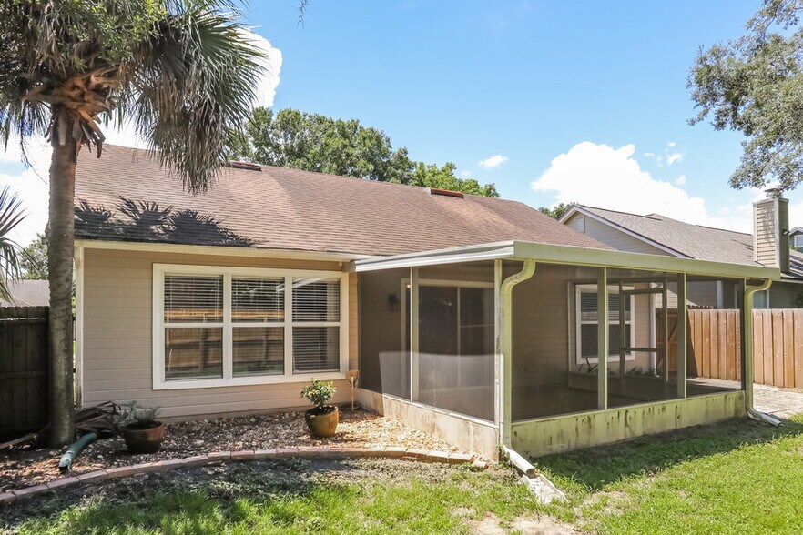 Building Photo - 7757 Fox Knoll Pl