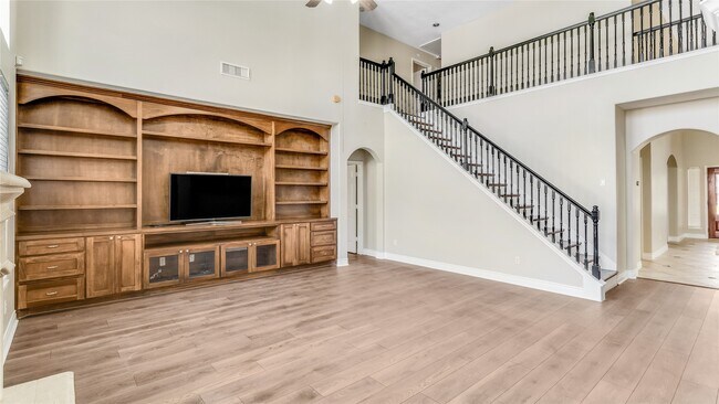 Building Photo - 11405 Starlight Bay St