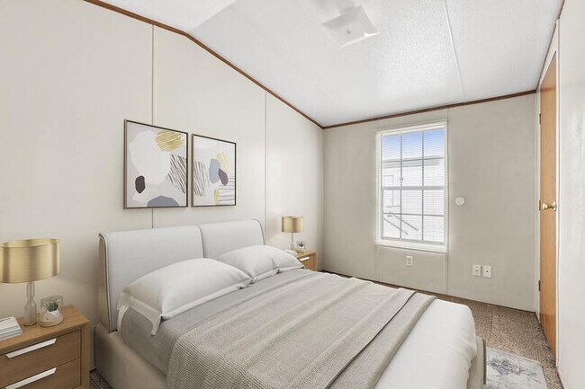 Building Photo - 5040 St Kitts Calle St