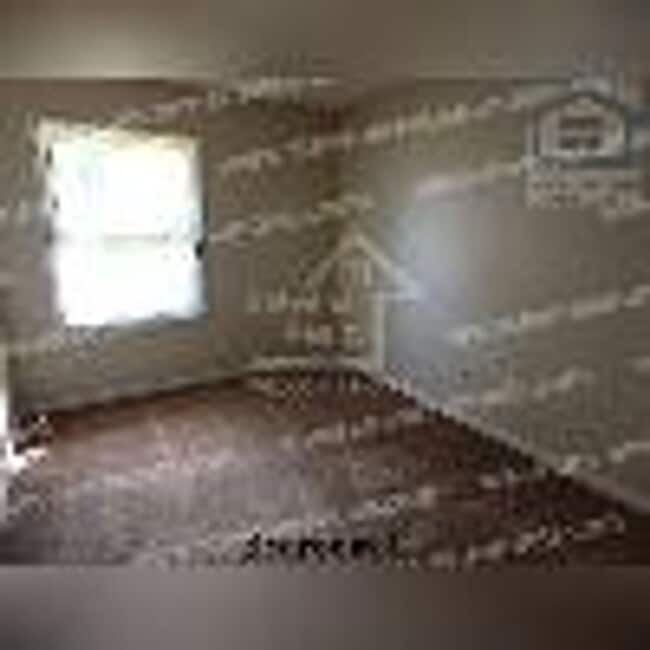 Building Photo - 758 Forest Cir