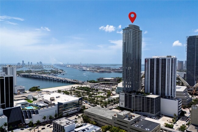 Building Photo - 1400 Biscayne Blvd