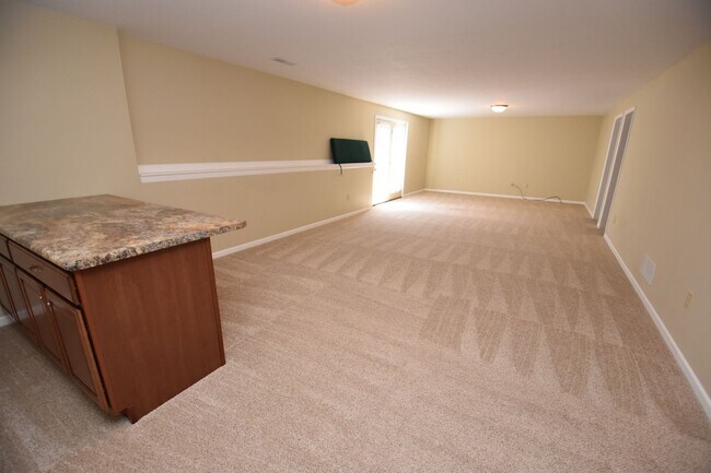 Building Photo - 18416 Summer Wind Ln