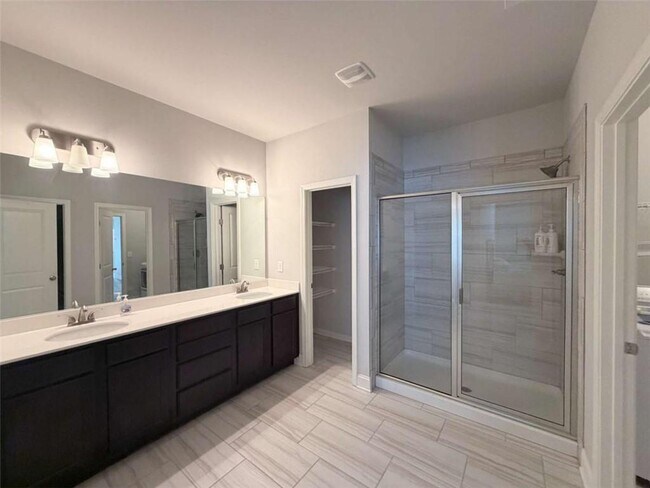 Building Photo - 4411 Rockrose Green Way