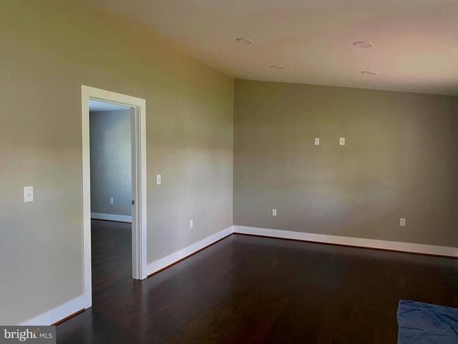 Building Photo - 419 Shenandoah Pl