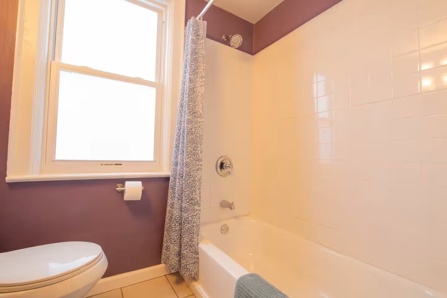 Building Photo - 203 W Tupper St