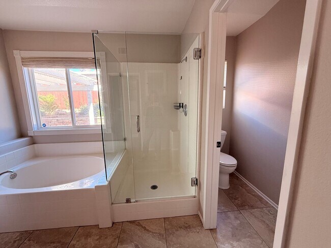 Building Photo - 4 Bed Single Story Home for rent in Wildomar