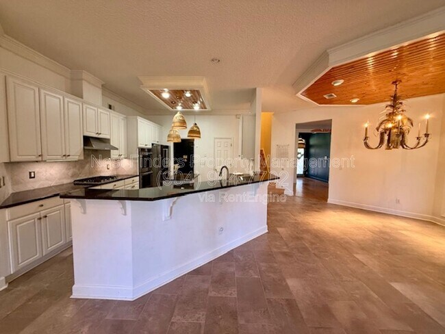 Building Photo - 424 Oak Pond Dr