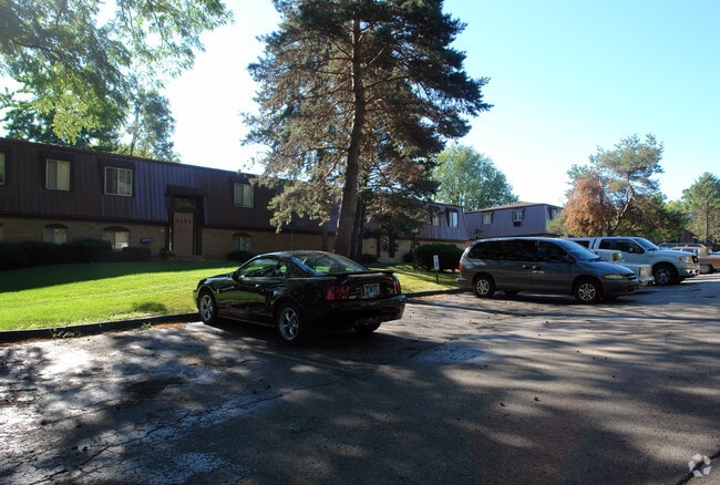 Building Photo - Walnut Ridge Apartments