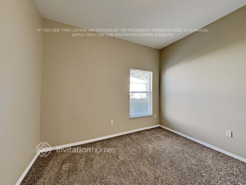 Building Photo - 12331 Hollybush Terrace