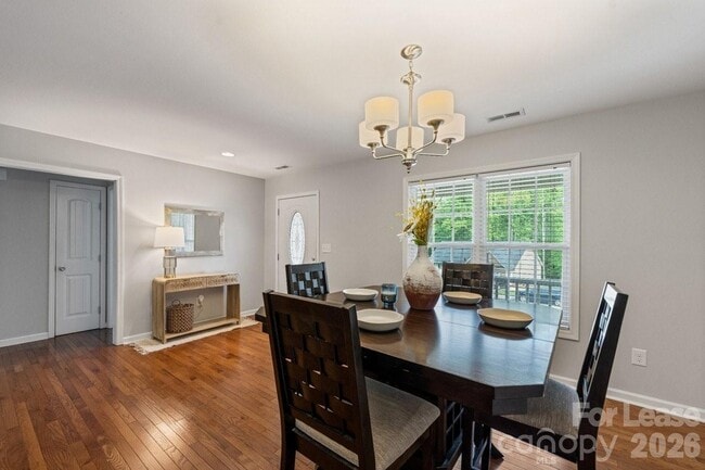 Building Photo - 155 Rose Brier Lane.