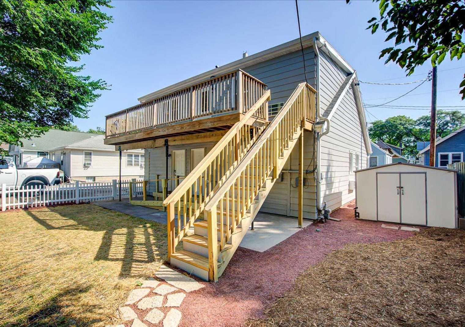 Building Photo - 156 Rodney Ct