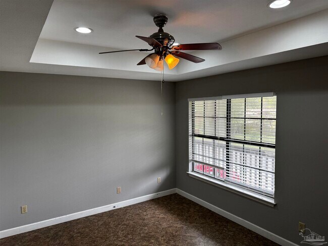 Building Photo - 8810 Fowler Ave