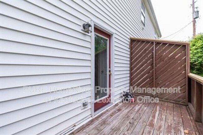 Building Photo - 263 Centennial Dr