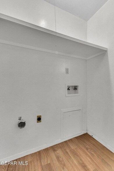 Building Photo - 10537 Gran Cima Ln