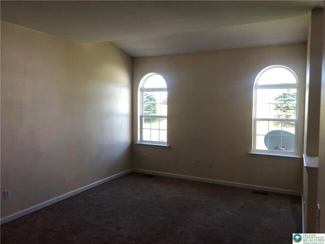 Building Photo - 287 Blue Sage Dr