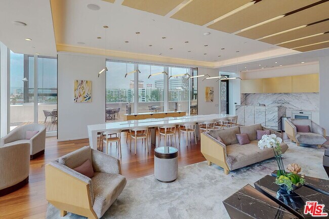 Building Photo - 889 Francisco St