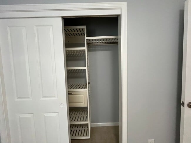 Building Photo - Paso Robles Townhouse, close to downtown!
