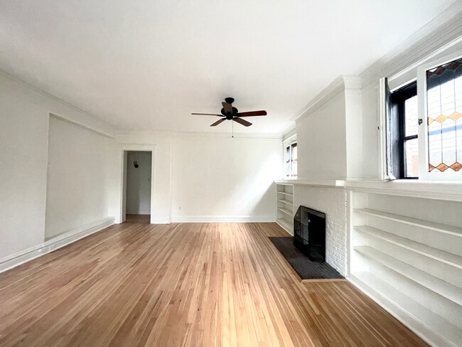 Building Photo - 1233 Judson Ave