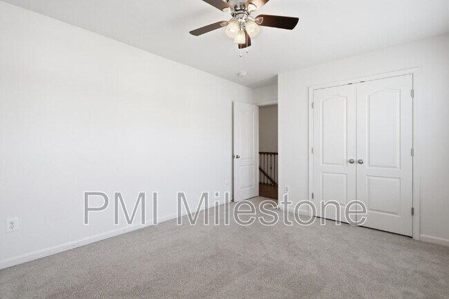 Building Photo - 371 Lookout Mountain Ct