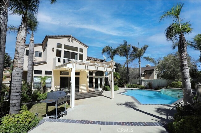 Building Photo - 2760 Hidden Hills Way W