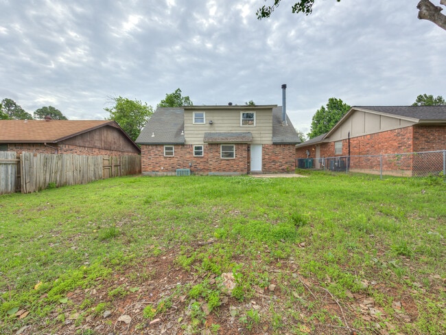 Building Photo - 4821 Cinderella Dr