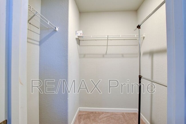 Building Photo - 8028 Glade Rd