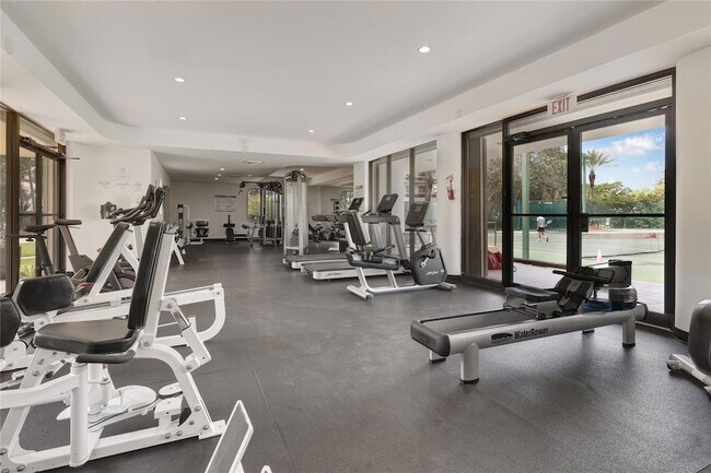 Building Photo - 20191 E Country Club Dr