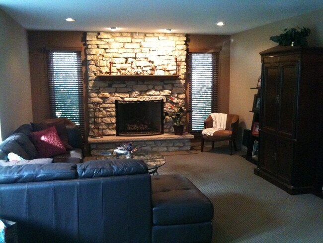 Building Photo - 1421 Kirkwall Ct