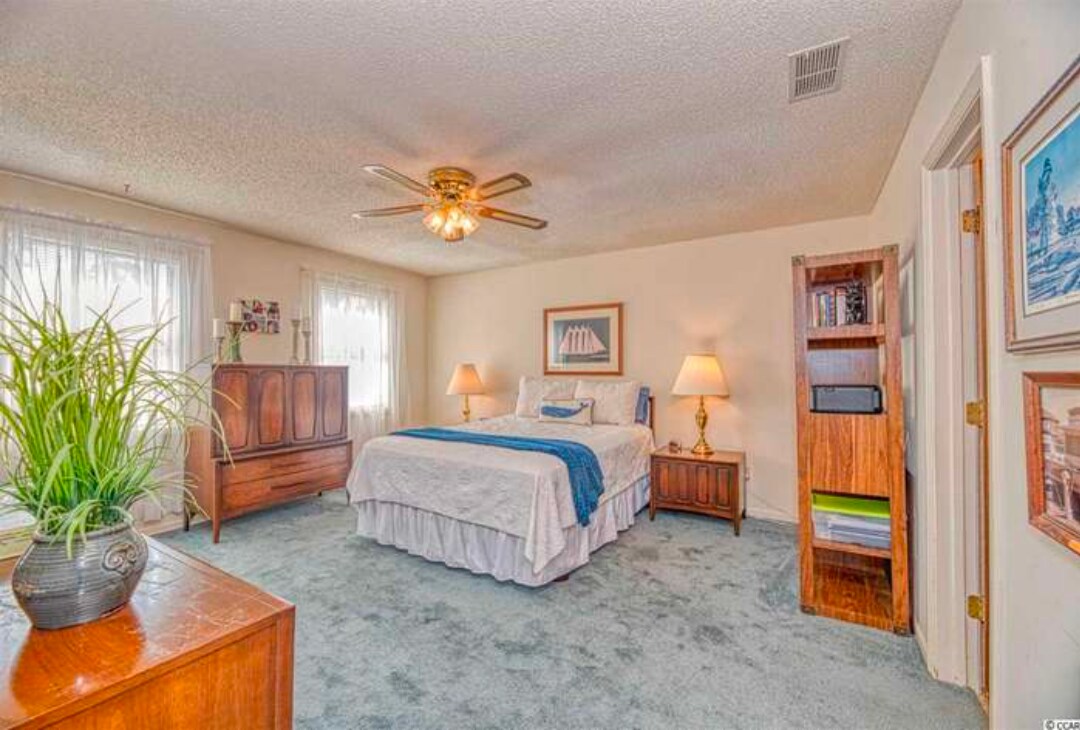 Building Photo - 510 Fairwood Lakes Dr