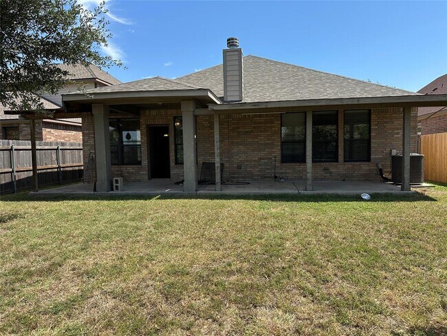 Building Photo - 14209 Naruna Way