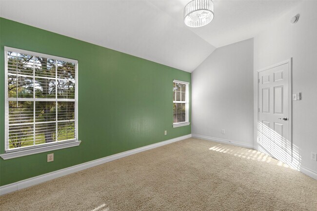 Building Photo - 2203 Sekola Ln