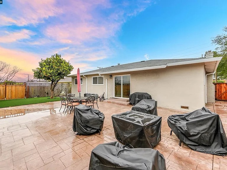 Building Photo - 2697 Limerick Rd