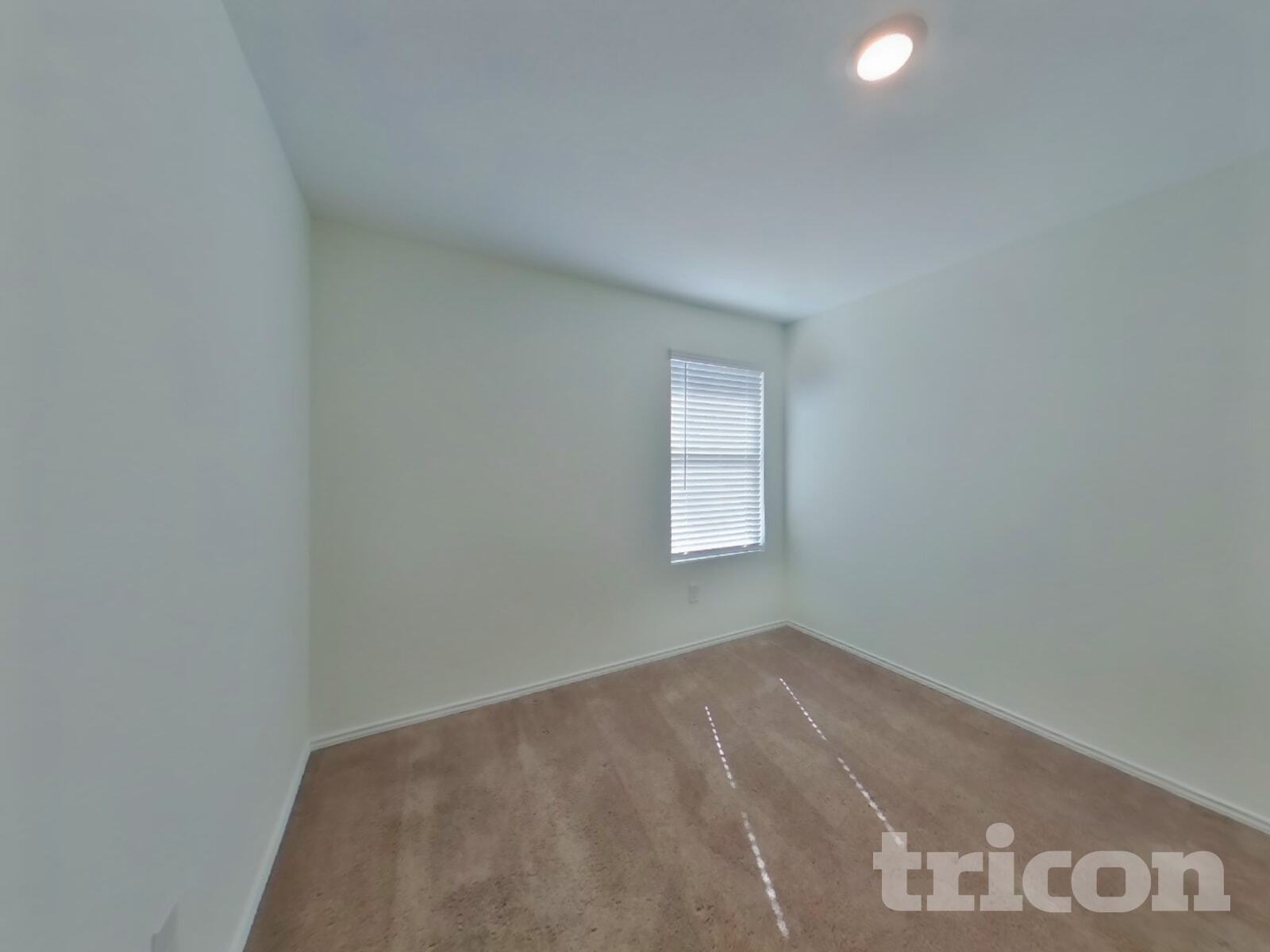 Building Photo - 5715 Vista Point