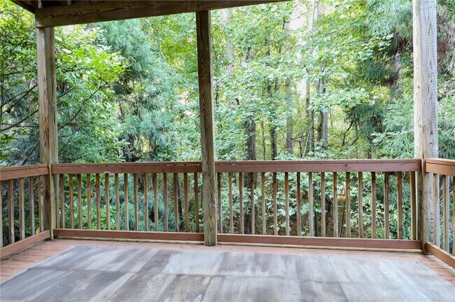 Building Photo - 790 Celeste Ln