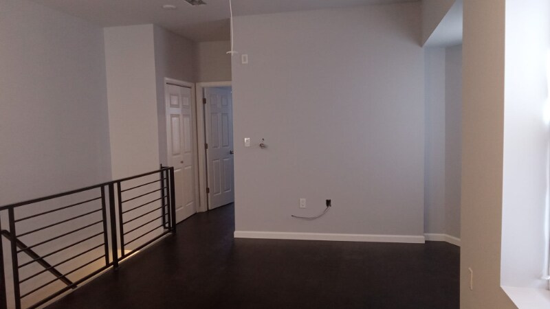 Building Photo - 5600 Nelson St