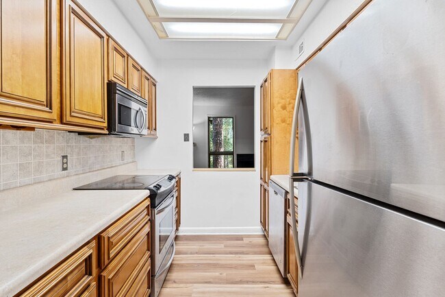 Building Photo - 3506 Prestwick Dr