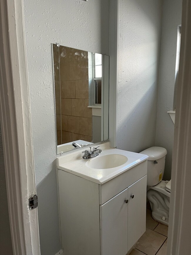 Building Photo - 3117 Rosalie St