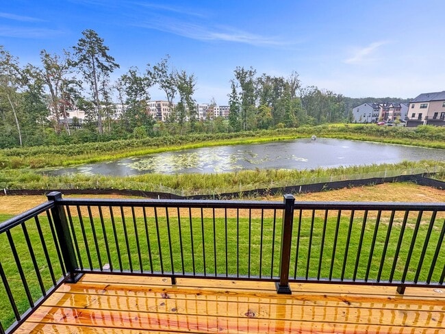 Building Photo - Spacious 3-Bedroom Townhome with Finished ...