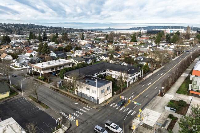Aerial Photo - Bennett Apartments