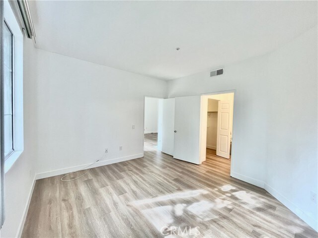 Building Photo - 2960 Champion Way