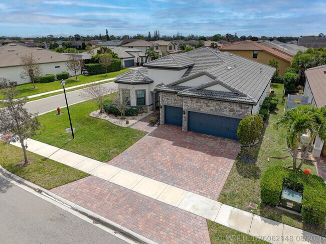 Building Photo - 8324 Pedigree Cir