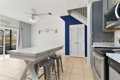 Building Photo - 2414 Caravelle Cir