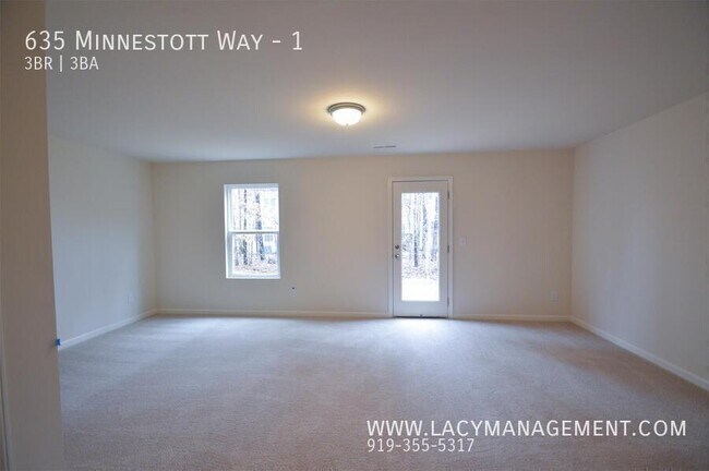 Building Photo - 635 Minnestott Way
