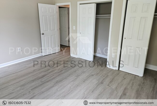 Building Photo - Plenty of space to roam and call home!