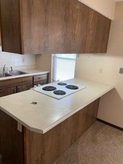 Kitchen - 881 Boca Raton Dr