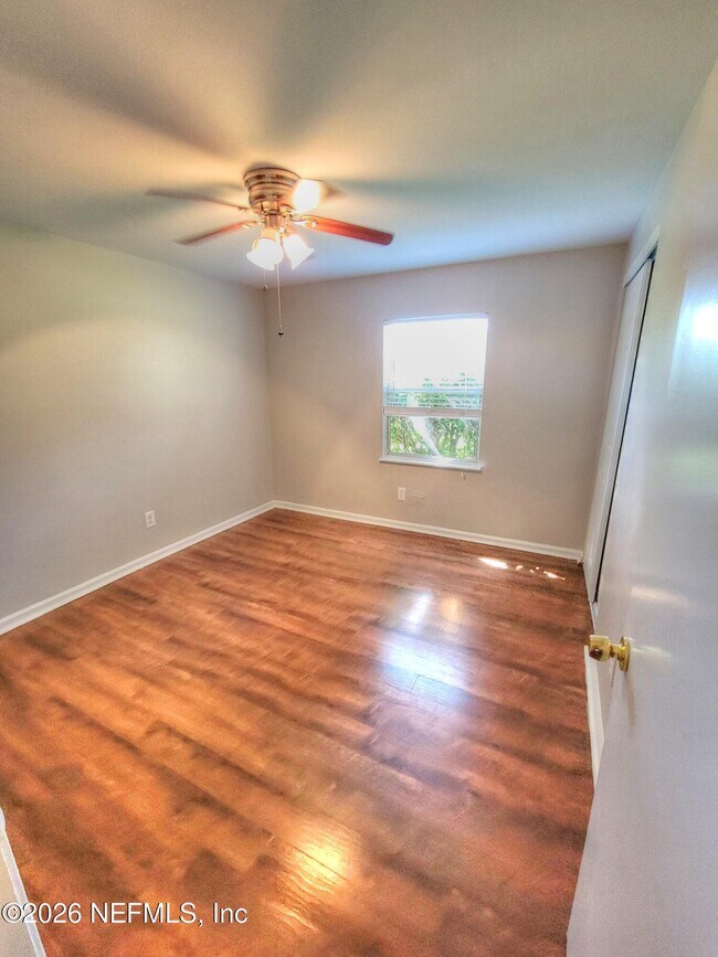 Building Photo - 10881 Key Coral Dr