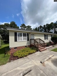 Building Photo - 2448 Watson St